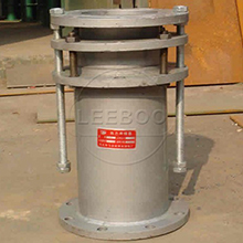 球墨鑄鐵<a href=http://www.zd1860.com target=_blank class=infotextkey>伸縮器</a>“以鐵代鋼”