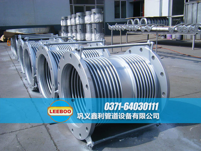 雙波<a href=http://www.zd1860.com target=_blank class=infotextkey>補償器</a>組裝現(xiàn)場