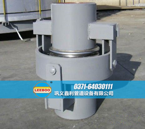 萬(wàn)向鉸鏈<a href=http://www.zd1860.com target=_blank class=infotextkey>補(bǔ)償器</a>