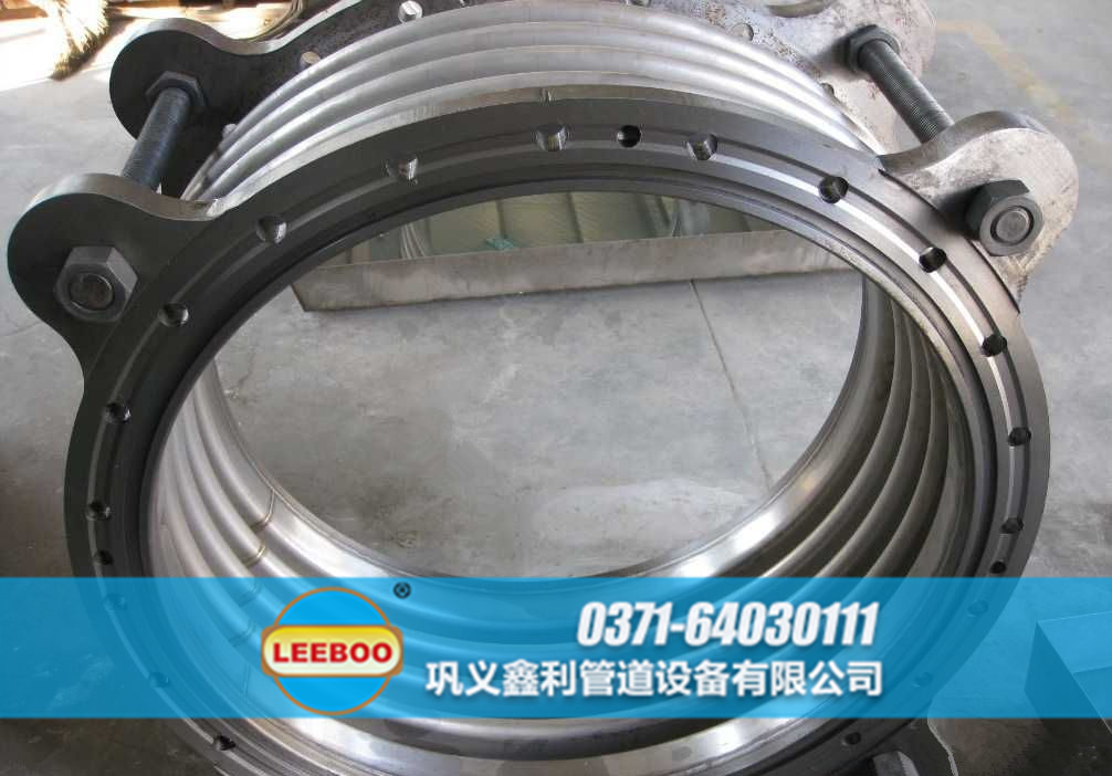 不銹鋼波紋管<a href=http://www.zd1860.com target=_blank class=infotextkey>補(bǔ)償器</a>圖片
