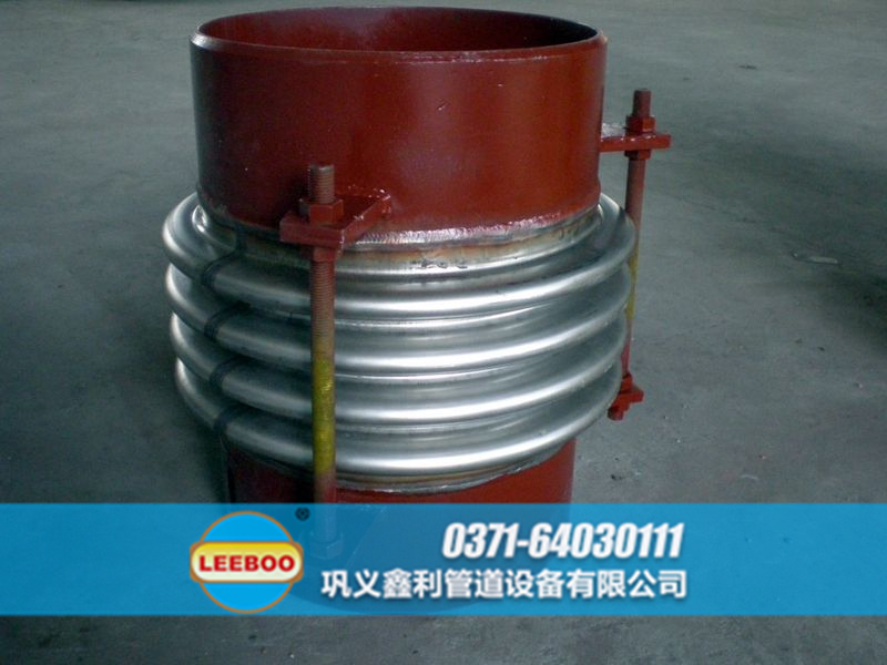 焊接<a href=http://www.zd1860.com target=_blank class=infotextkey>補償器</a>現場圖